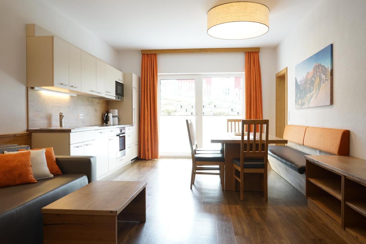 Bergfink Apartments 弗拉绍 外观 照片